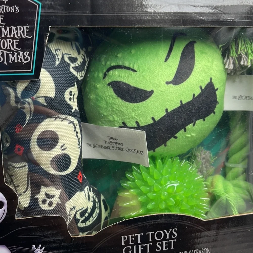 Nightmare Before Christmas Pet Toy Gift Set